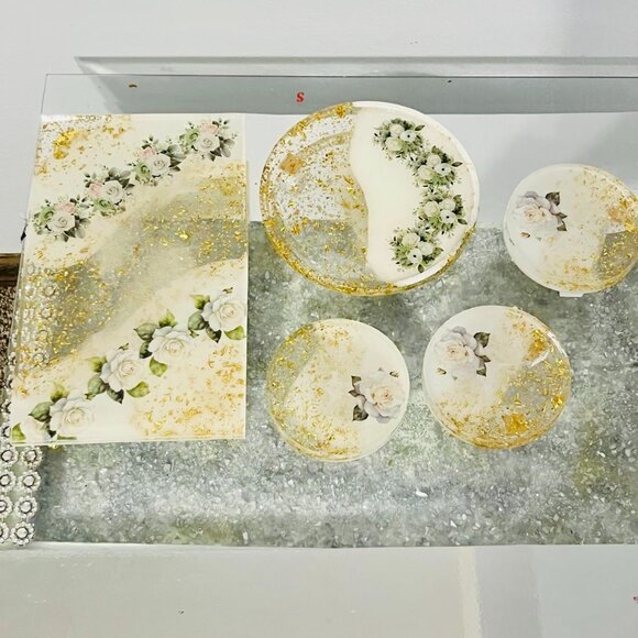 White & Gold Floral Resin Tray Set | Handmade Coaster and Trinket Set | Elegant - Picture 1 of 1
